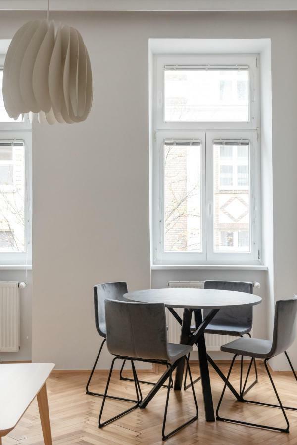 Universum Apartment 2 Viyana Dış mekan fotoğraf
