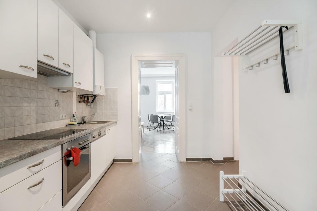 Universum Apartment 2 Viyana Dış mekan fotoğraf