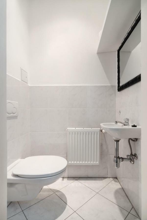 Universum Apartment 2 Viyana Dış mekan fotoğraf