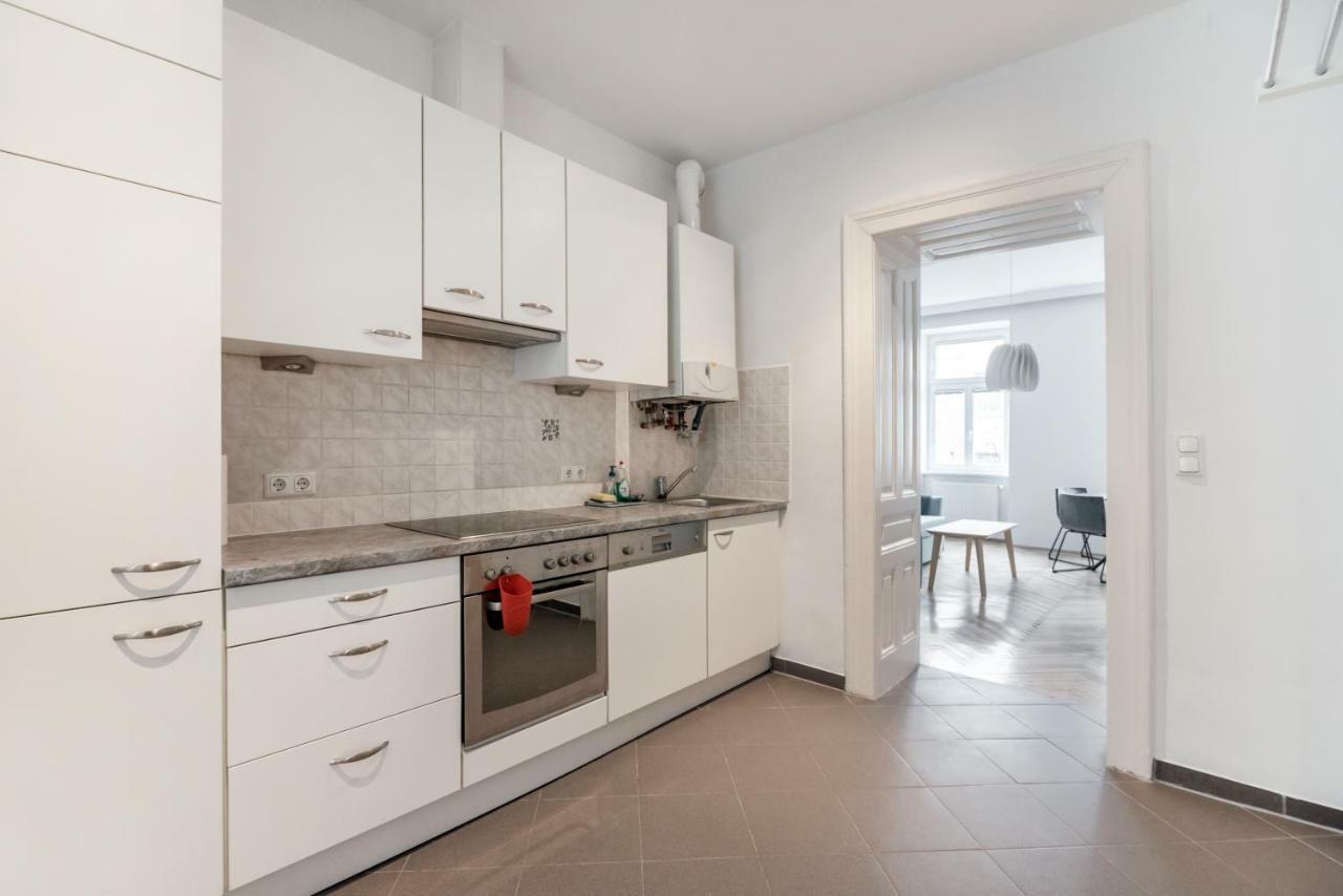 Universum Apartment 2 Viyana Dış mekan fotoğraf