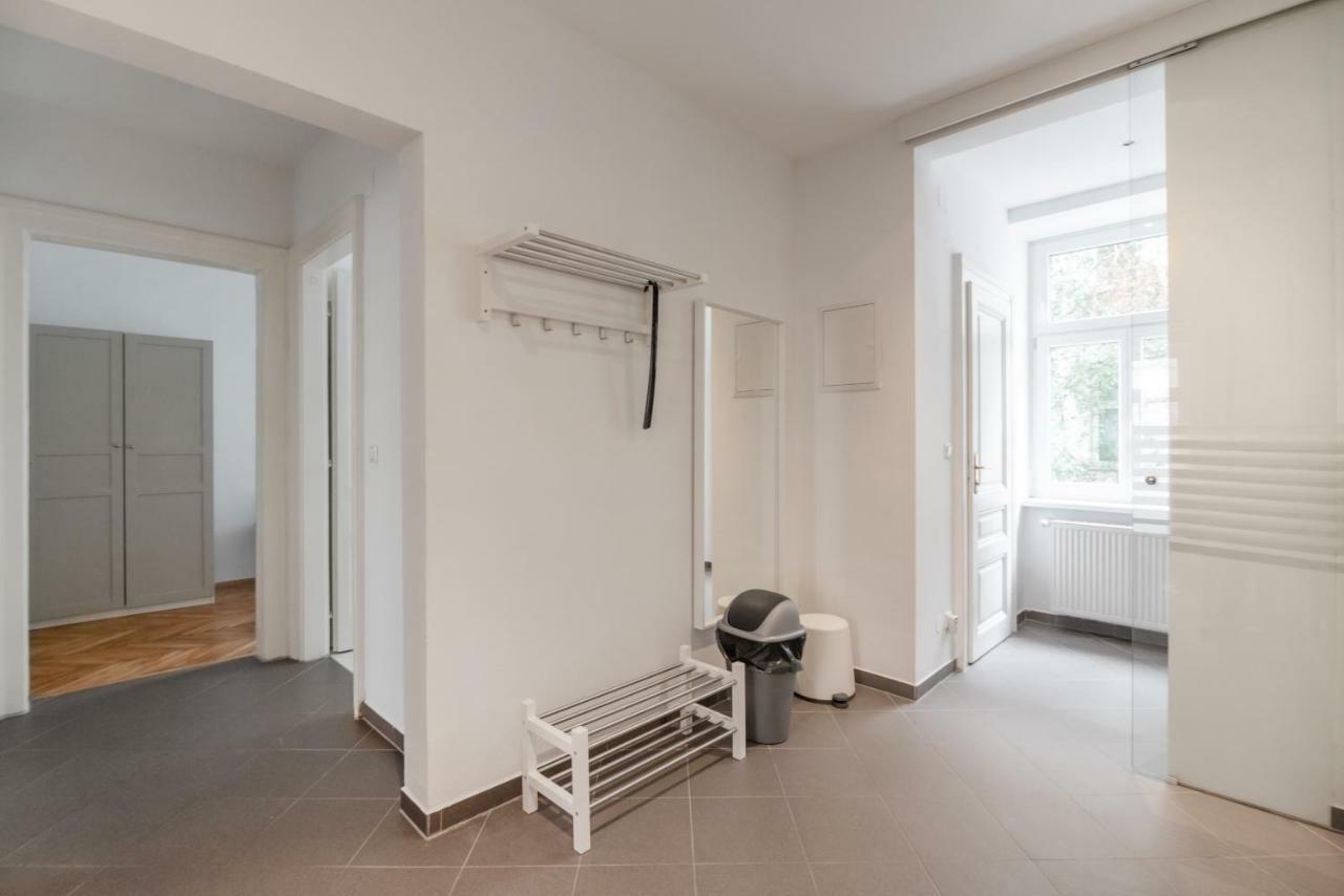 Universum Apartment 2 Viyana Dış mekan fotoğraf